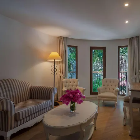 Doubletree By Hilton Marina Vista ボドルム