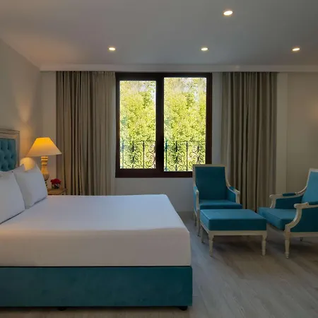 Doubletree By Hilton Marina Vista 4*