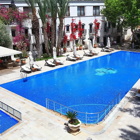 Doubletree By Hilton Marina Vista 4* بودروم