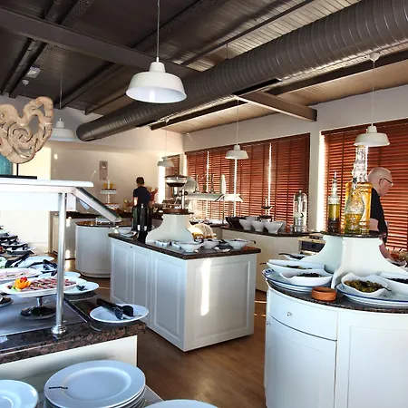 Doubletree By Hilton Marina Vista 4* بودروم
