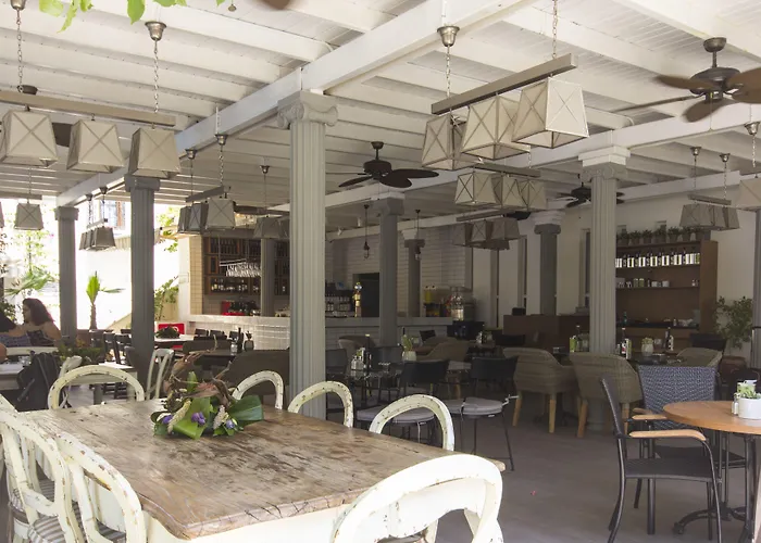 Doubletree By Hilton Marina Vista Αλικαρνασσός