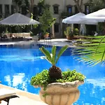 Doubletree By Hilton Marina Vista Hotel Bodrum