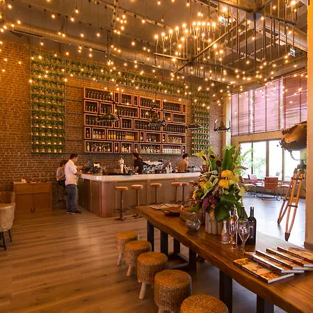 فندق Doubletree By Hilton Marina Vista بودروم