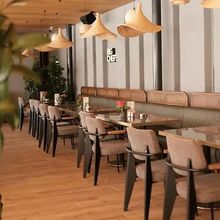 Doubletree By Hilton Marina Vista بودروم