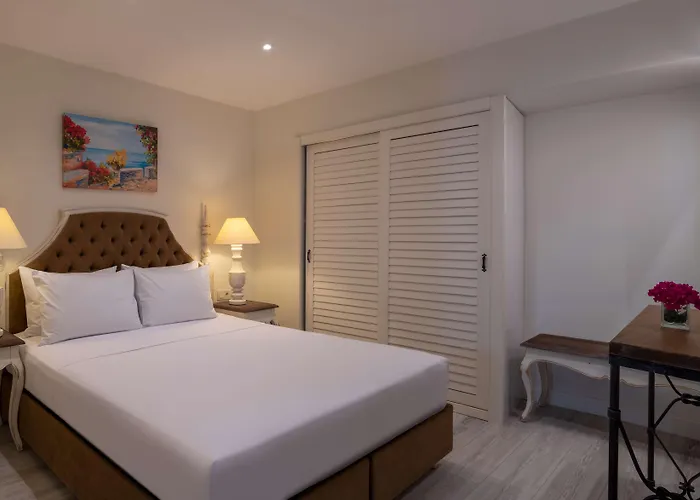 Doubletree By Hilton Marina Vista 4*