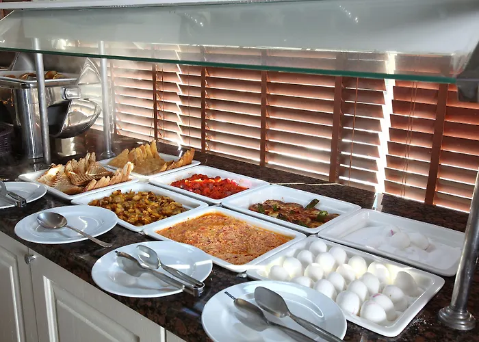 فندق Doubletree By Hilton Marina Vista بودروم