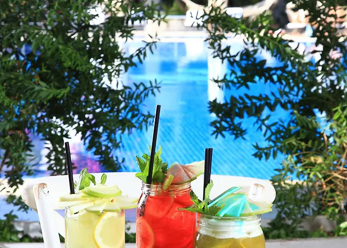 Doubletree By Hilton Marina Vista Hotel