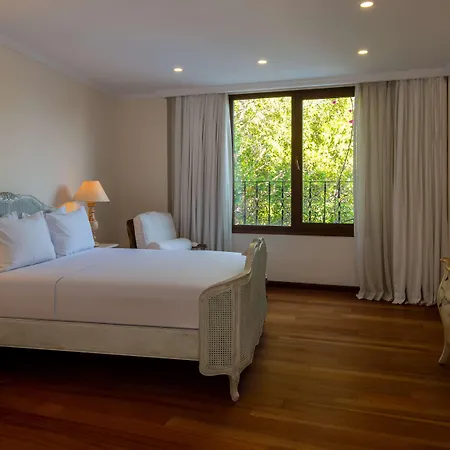 Doubletree By Hilton Marina Vista Hotel Bodrum