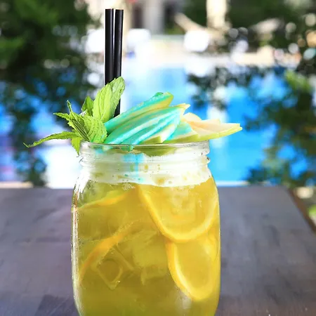 Doubletree By Hilton Marina Vista 酒店