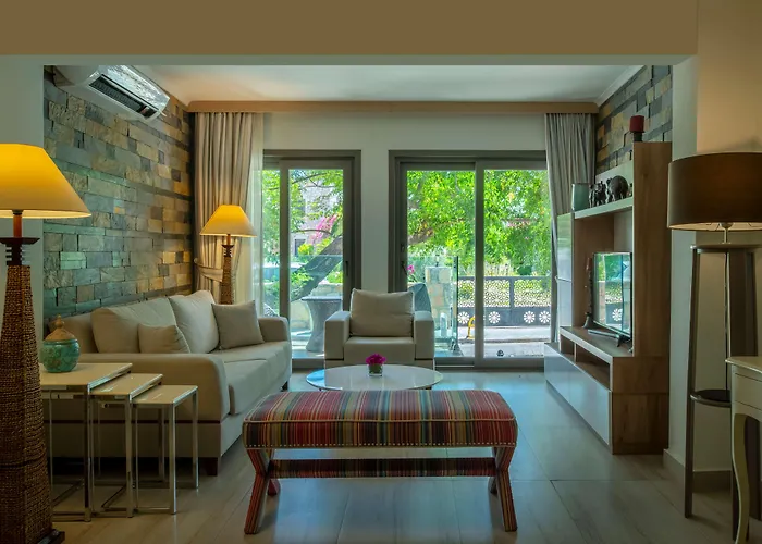 Doubletree By Hilton Marina Vista