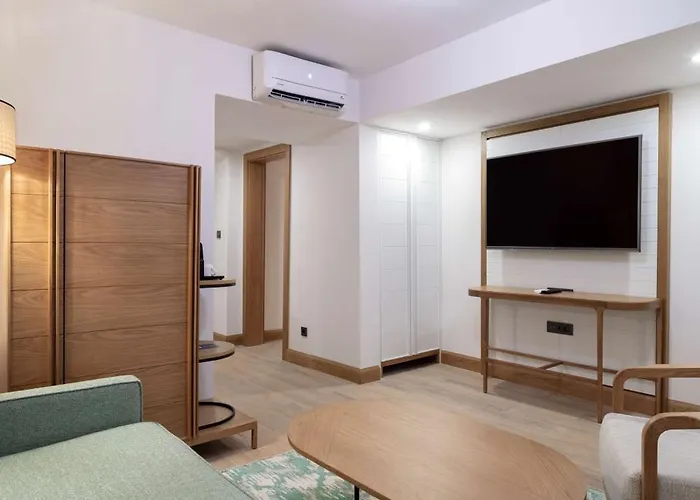 Szálloda Doubletree By Hilton Marina Vista Bodrum